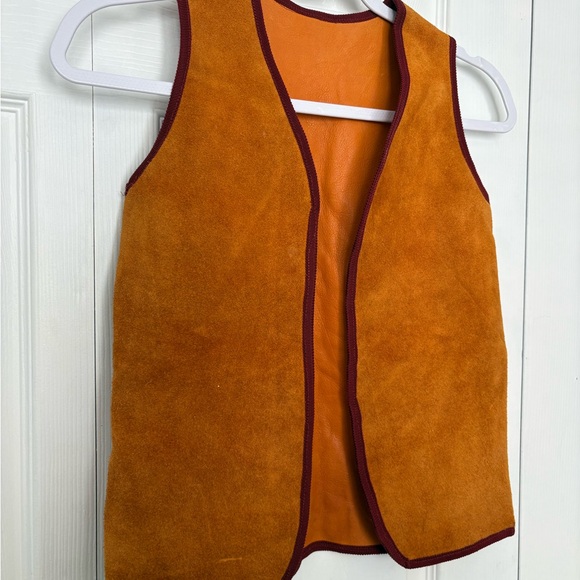 Vintage Suede Vest - Picture 2 of 3